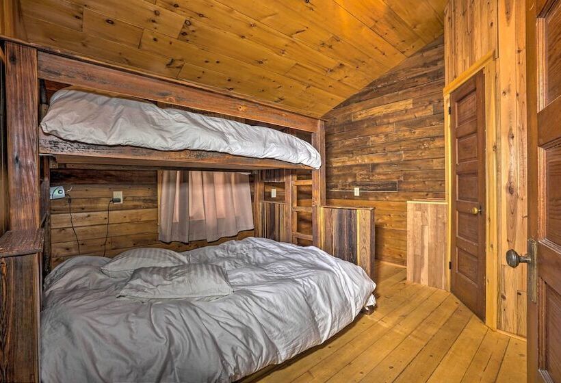 Scenic Log Cabin With Fire Pit & Stocked Creek!