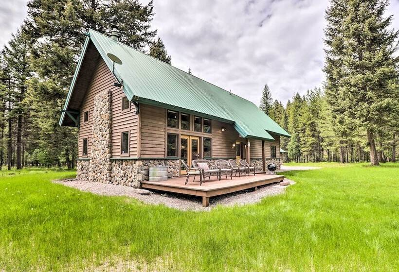 Secluded Bigfork Cabin W/ Huge Yard + Grill!