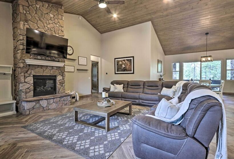 Stylish Show Low House W/ Expansive Deck!