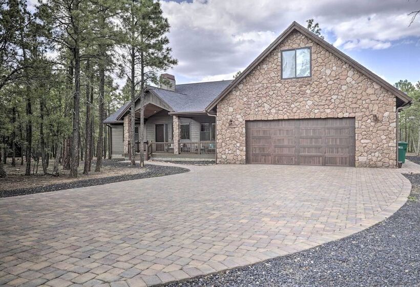 Stylish Show Low House W/ Expansive Deck!