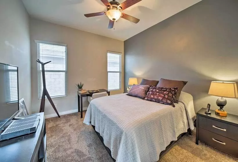 Surprise Home W/ Pool, Hot Tub, & Putting Green