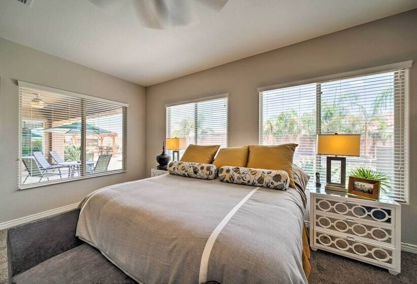 Surprise Home W/ Pool, Hot Tub, & Putting Green