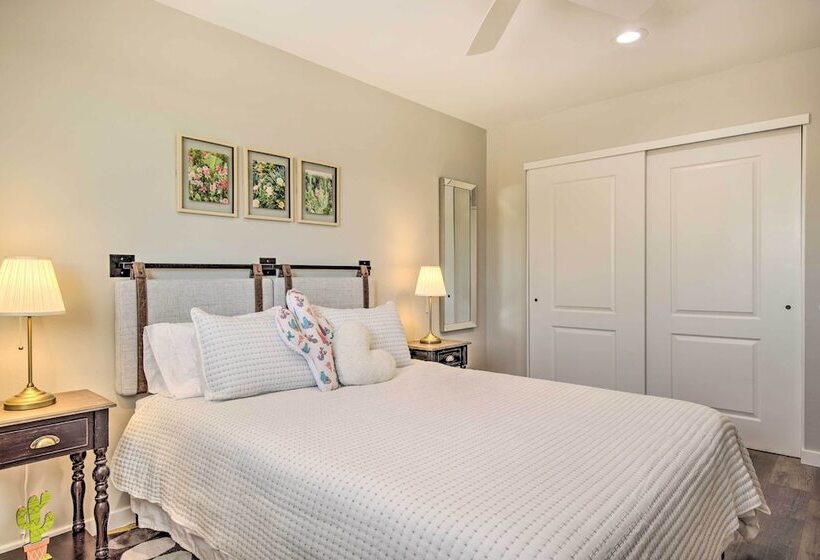 Tempe Retreat W/ Spacious Yard ~ 1 Mi To Asu!