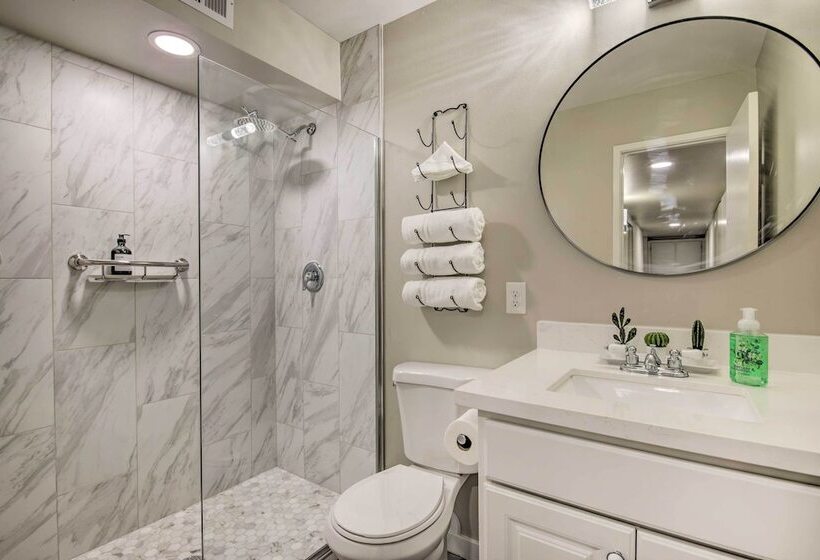 Tempe Retreat W/ Spacious Yard ~ 1 Mi To Asu!