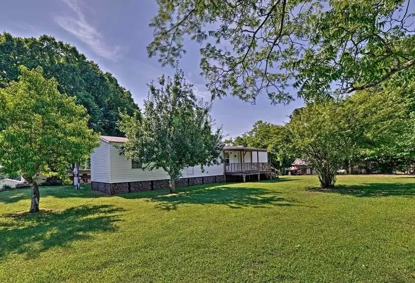 Waterloo Home With Fire Pit   1/2 Mi To Boat Ramp!