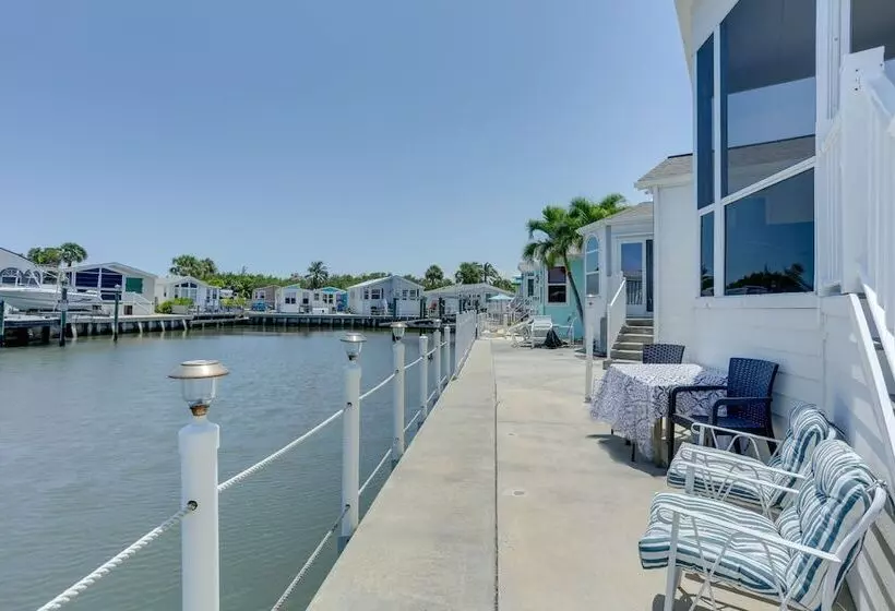Waterside Jensen Beach Home W/ Marina Access!