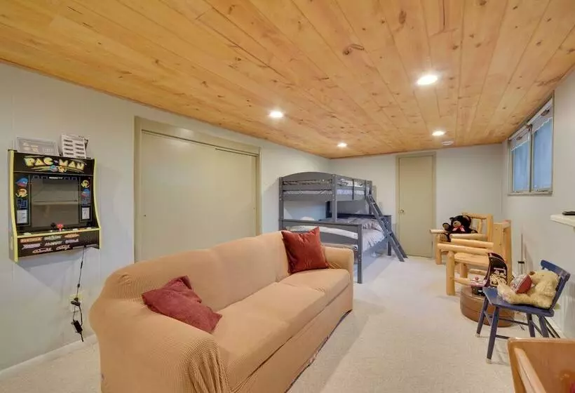 Beautiful Chetek Home W/ Prairie Lake Access!