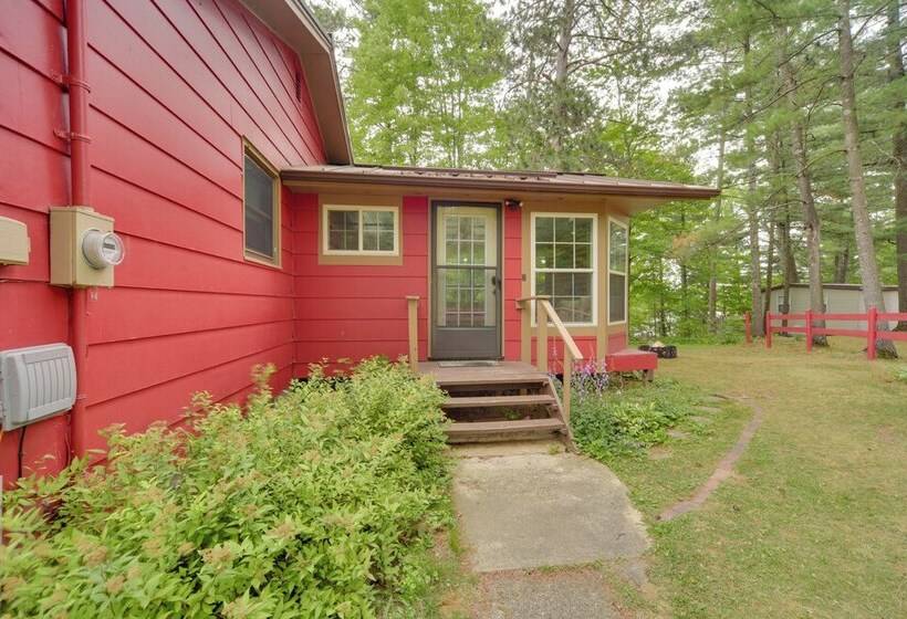 Beautiful Chetek Home W/ Prairie Lake Access!