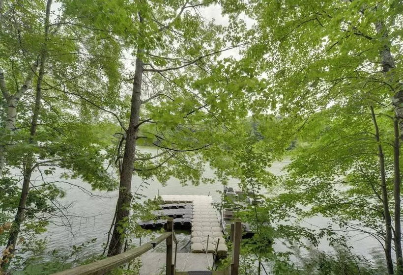 Beautiful Chetek Home W/ Prairie Lake Access!