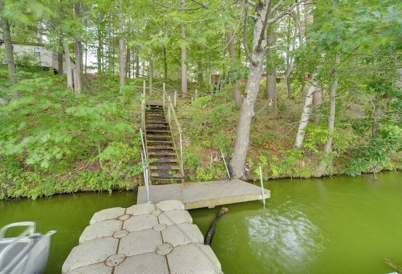 Beautiful Chetek Home W/ Prairie Lake Access!