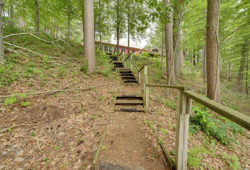 Beautiful Chetek Home W/ Prairie Lake Access!