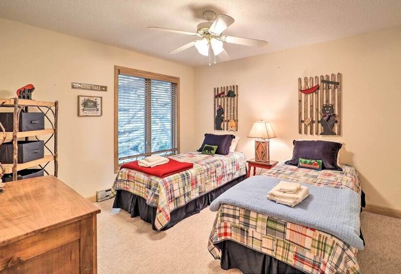 Beech Mountain Cabin W/ Million Dollar Views!