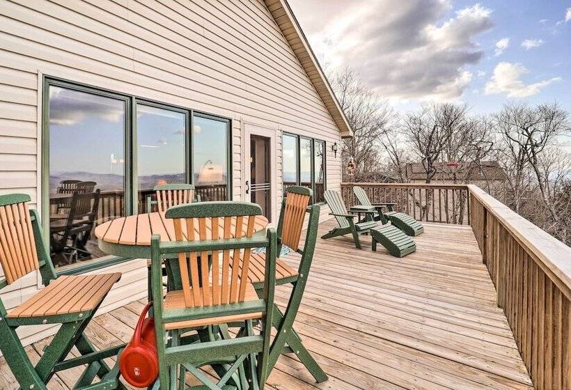 Beech Mountain Cabin W/ Million Dollar Views!