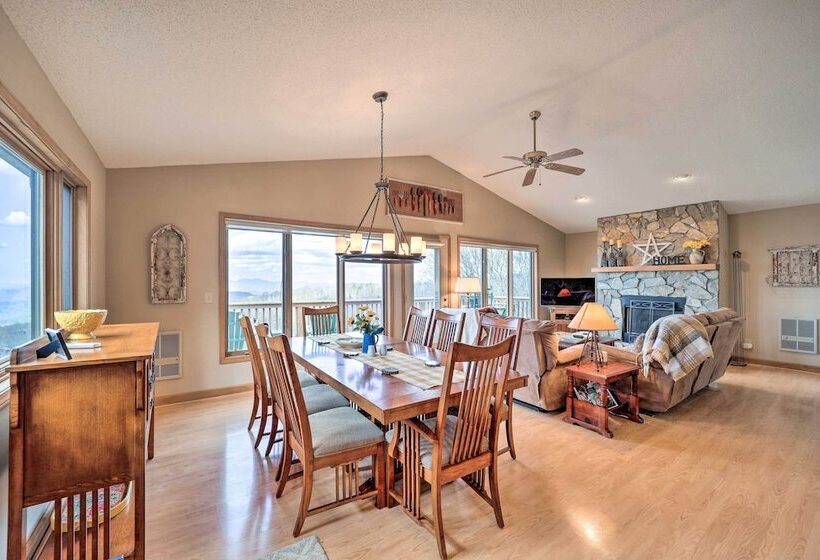 Beech Mountain Cabin W/ Million Dollar Views!