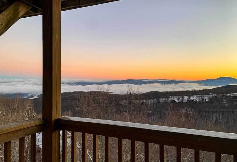 Beech Mountain Cabin W/ Million Dollar Views!
