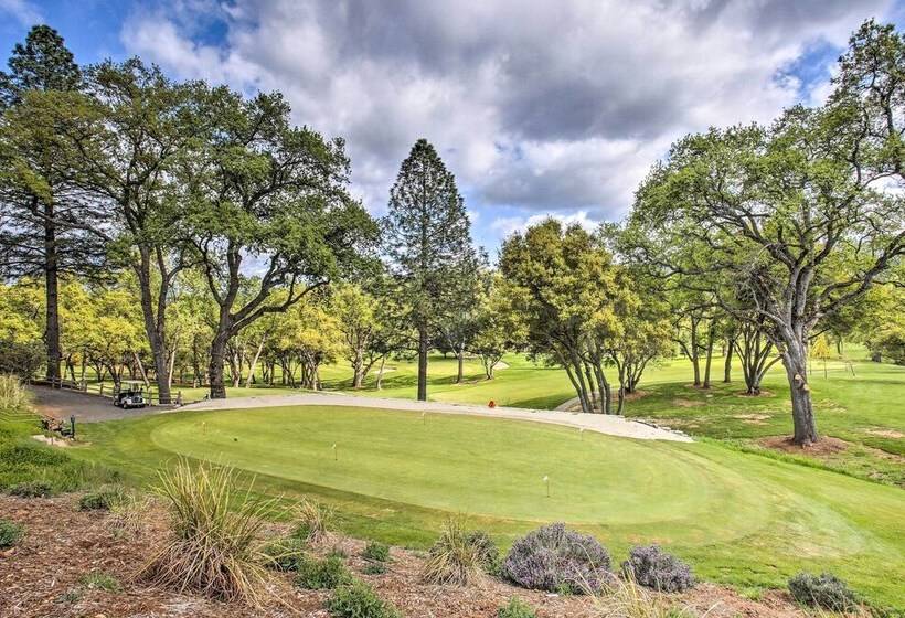 California Cabin W/ Lake Access: 28 Mi To Yosemite