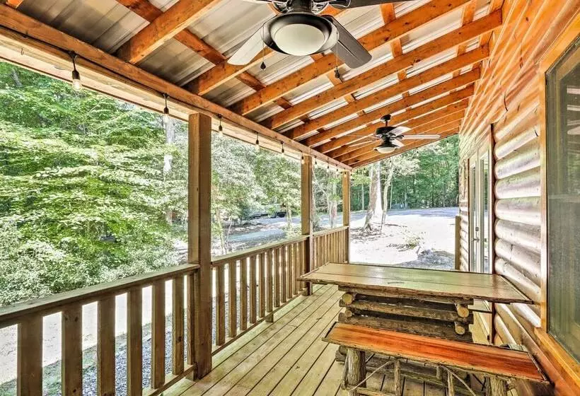 Charming Murphy Cabin W/ Porch   Near Hiking!