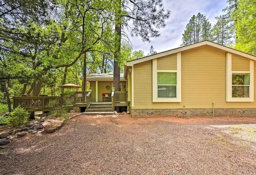 Creekside Payson Cabin W/ Deck   Near Hiking!