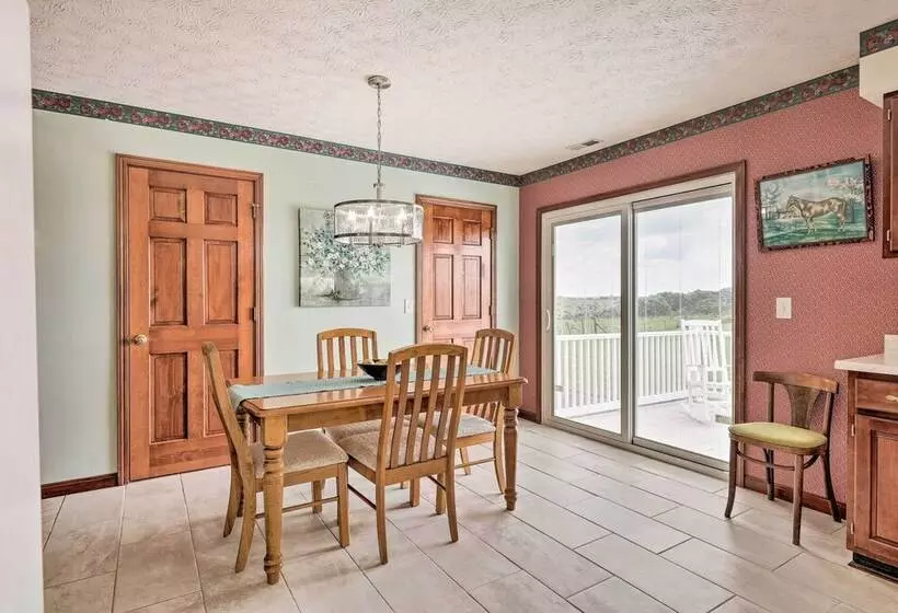 Charming Williamstown Retreat W/ Private Yard