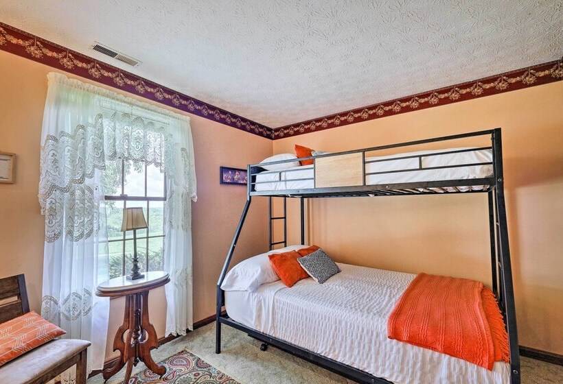 Charming Williamstown Retreat W/ Private Yard