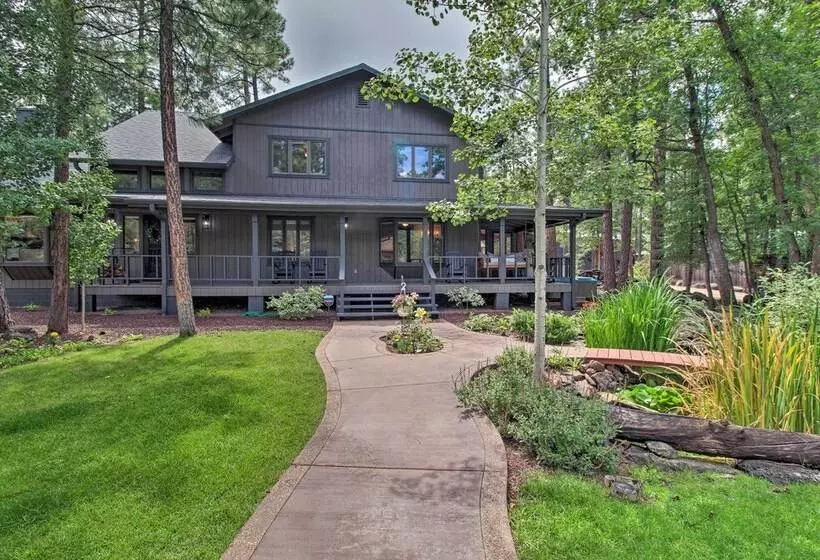 Chic Pinetop Retreat W/ Separate Apartment!
