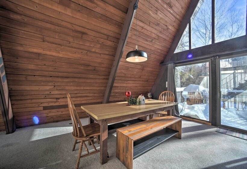 Cozy A Frame Cabin W/ Pool Table: 8 Mi To Mt Snow!