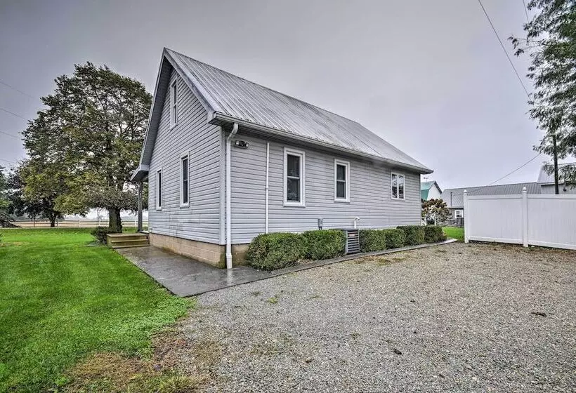 Cozy Goshen Farmhouse ~ 9 Mi To Amish Acres