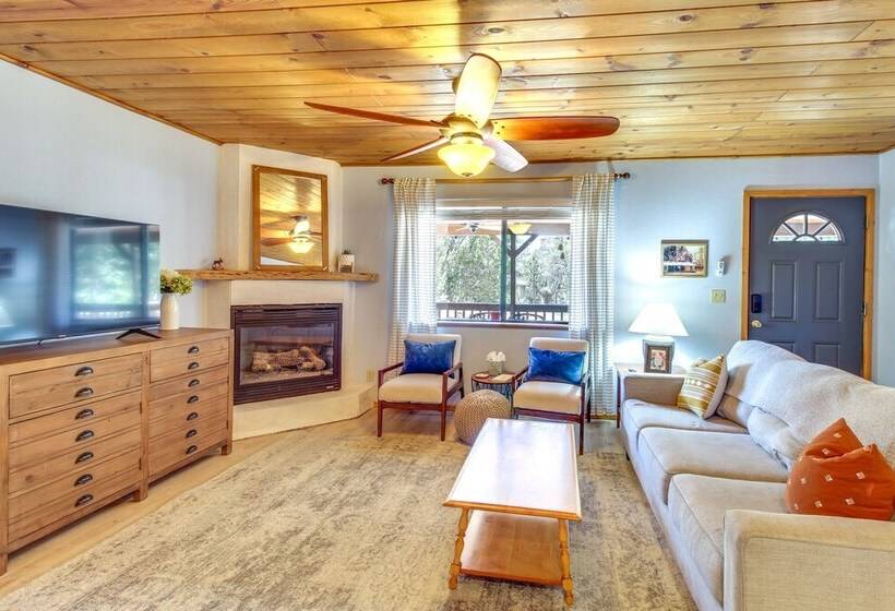 Cozy Heber Cabin Retreat W/ Deck + Fireplace!