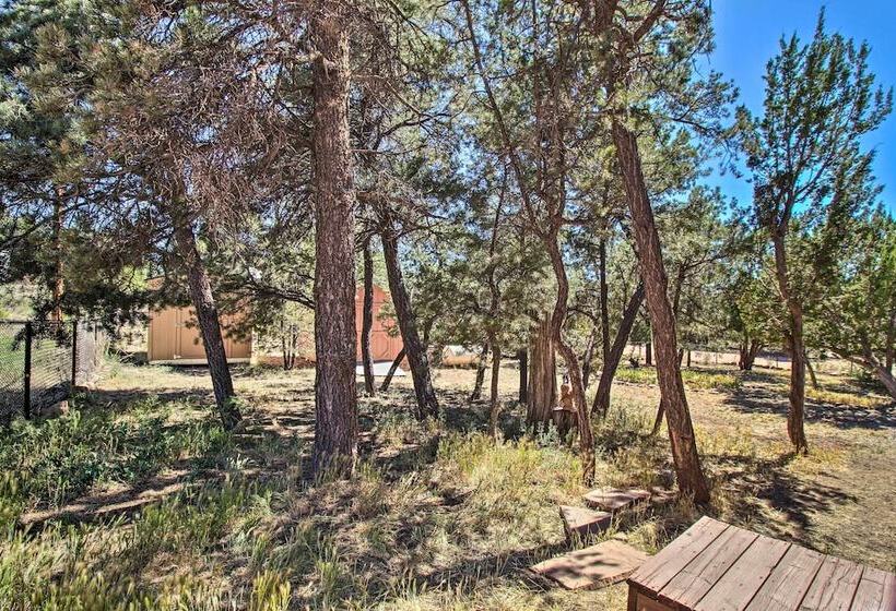 Cozy Heber Cabin Retreat W/ Deck + Fireplace!