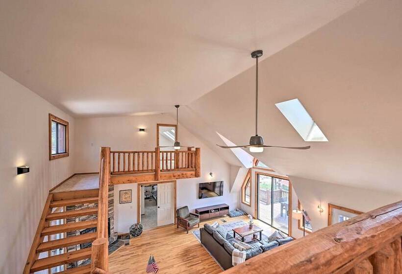 Hot Tub & Mtn View: Dog Friendly Payson Getaway!