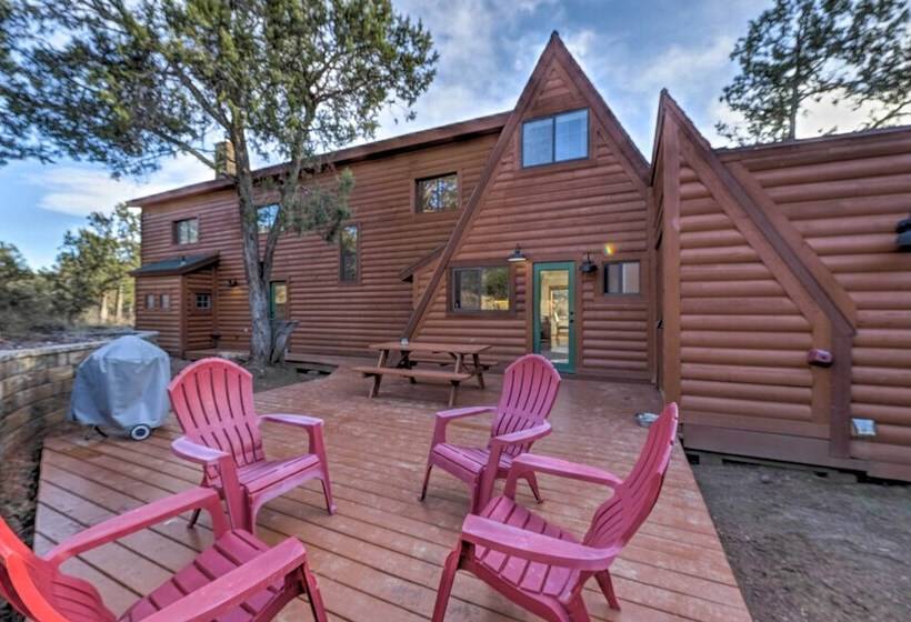 Hot Tub & Mtn View: Dog Friendly Payson Getaway!