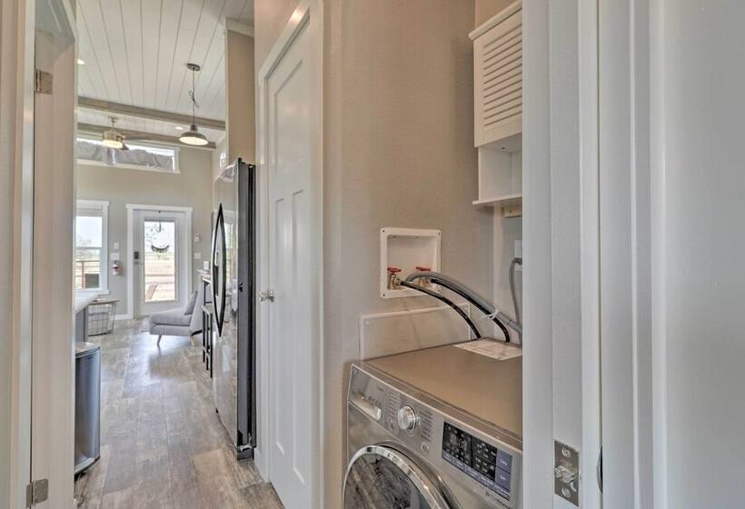 Modern Sunset Cabin W/ Wood Fire Pit!