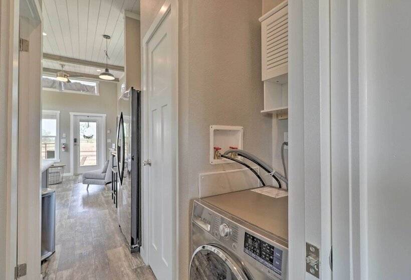 Modern Sunset Cabin W/ Wood Fire Pit!