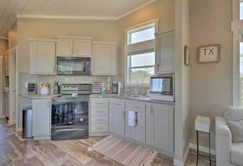 Modern Sunset Cabin W/ Wood Fire Pit!