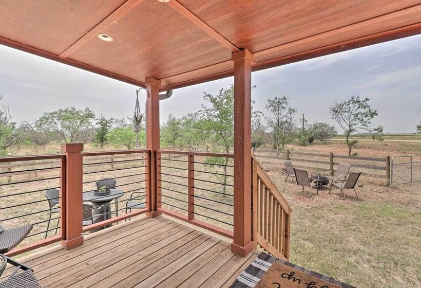 Modern Sunset Cabin W/ Wood Fire Pit!