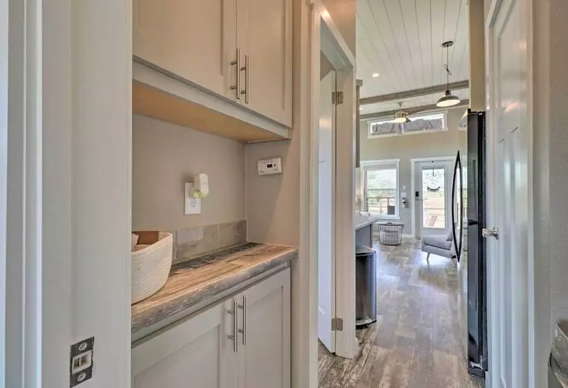 Modern Sunset Cabin W/ Wood Fire Pit!