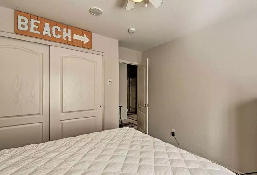 Gilbert House W/ Private Pool & Golf Course Views!