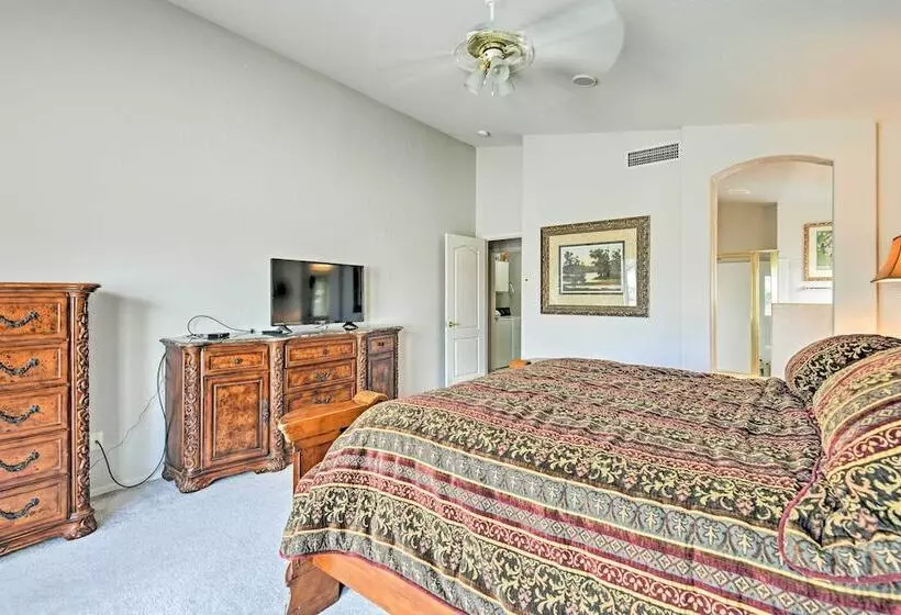 Gilbert House W/ Private Pool & Golf Course Views!