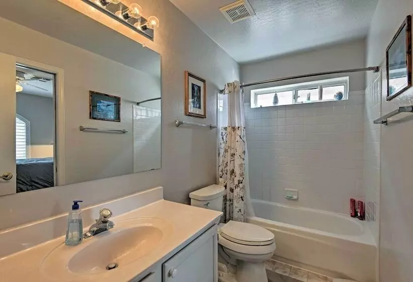 Gilbert House W/ Private Pool & Golf Course Views!