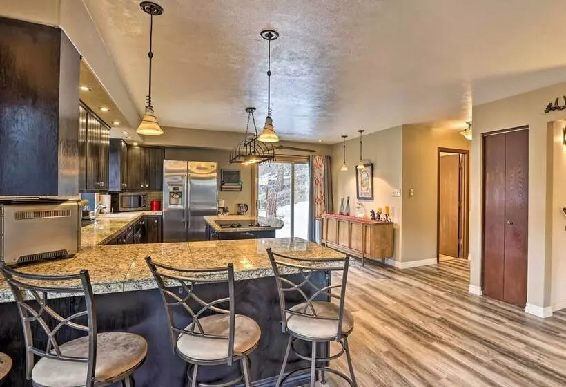 Private Sauna & Mtn Views: Idaho Springs Gem