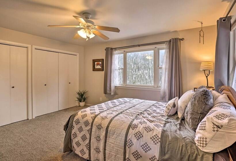 Private Sauna & Mtn Views: Idaho Springs Gem