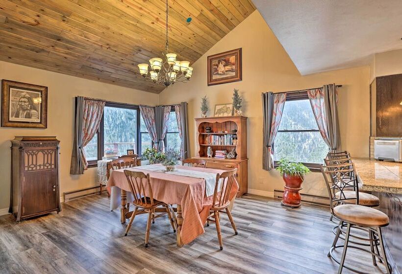 Private Sauna & Mtn Views: Idaho Springs Gem