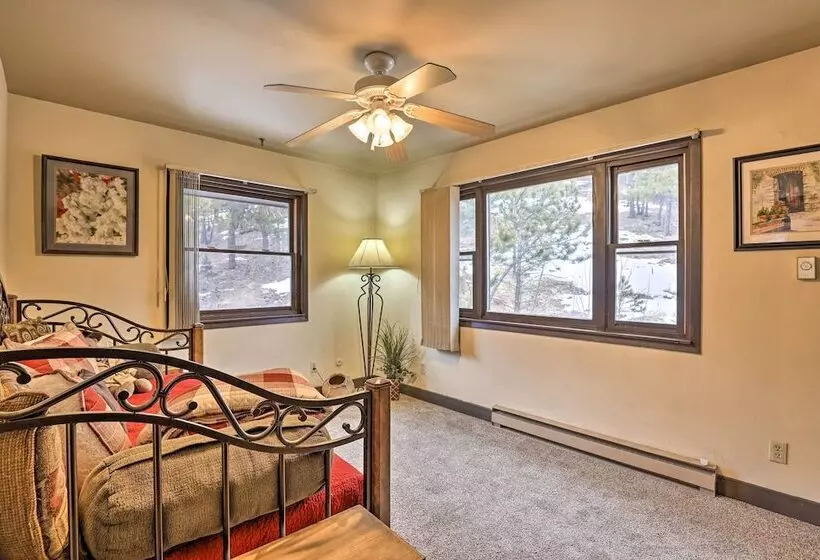 Private Sauna & Mtn Views: Idaho Springs Gem