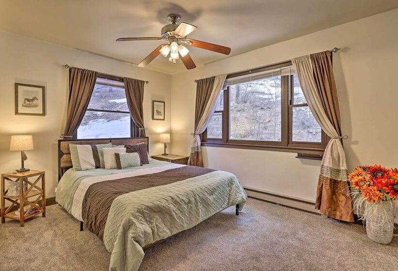 Private Sauna & Mtn Views: Idaho Springs Gem