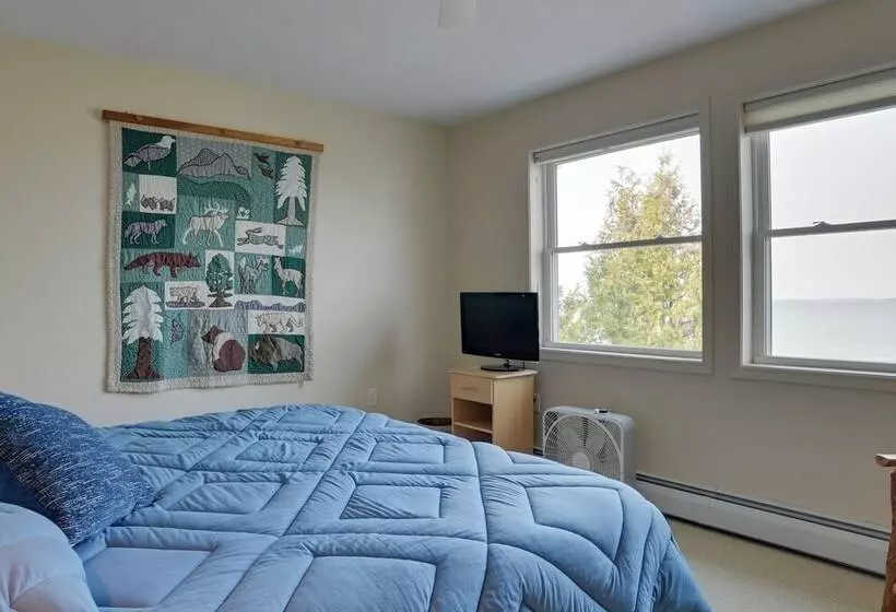 Lakefront De Tour Village Home W/ Deck & Fire Pit!