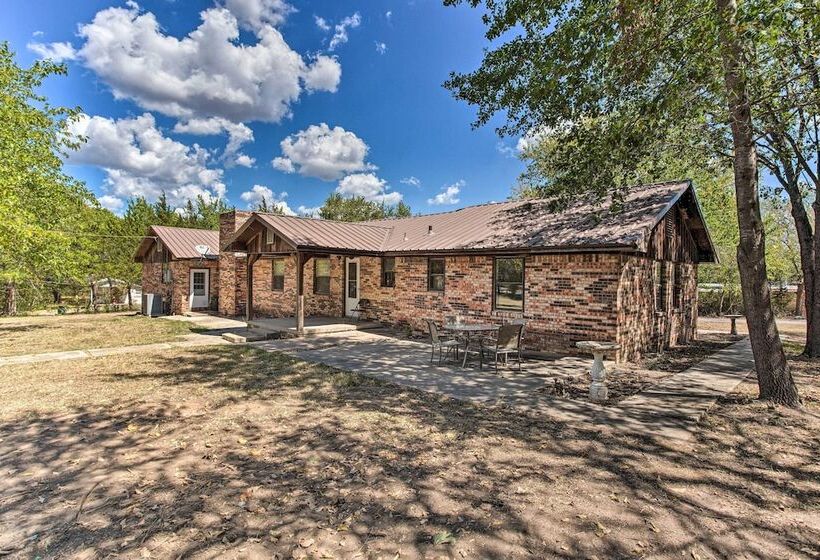 Lovely  Anna Fink House  W/ Patio & Fire Pit