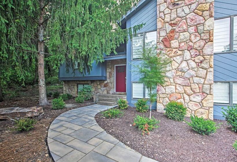 Massanutten Resort Home W/ Deck + Mountain Views!