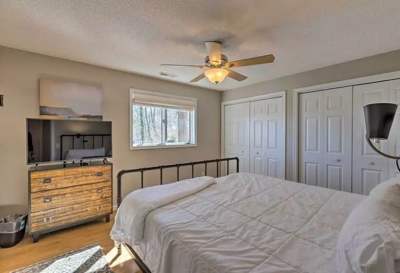 Massanutten Resort Home W/ Deck + Mountain Views!