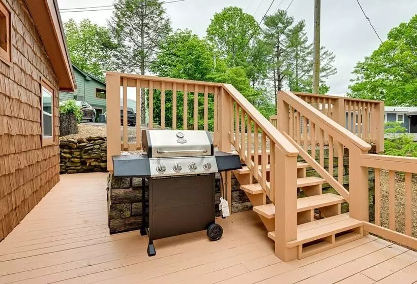 Modern  Little Bear Cottage  At Santeetlah Lake!