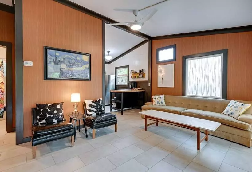 Modern  Little Bear Cottage  At Santeetlah Lake!